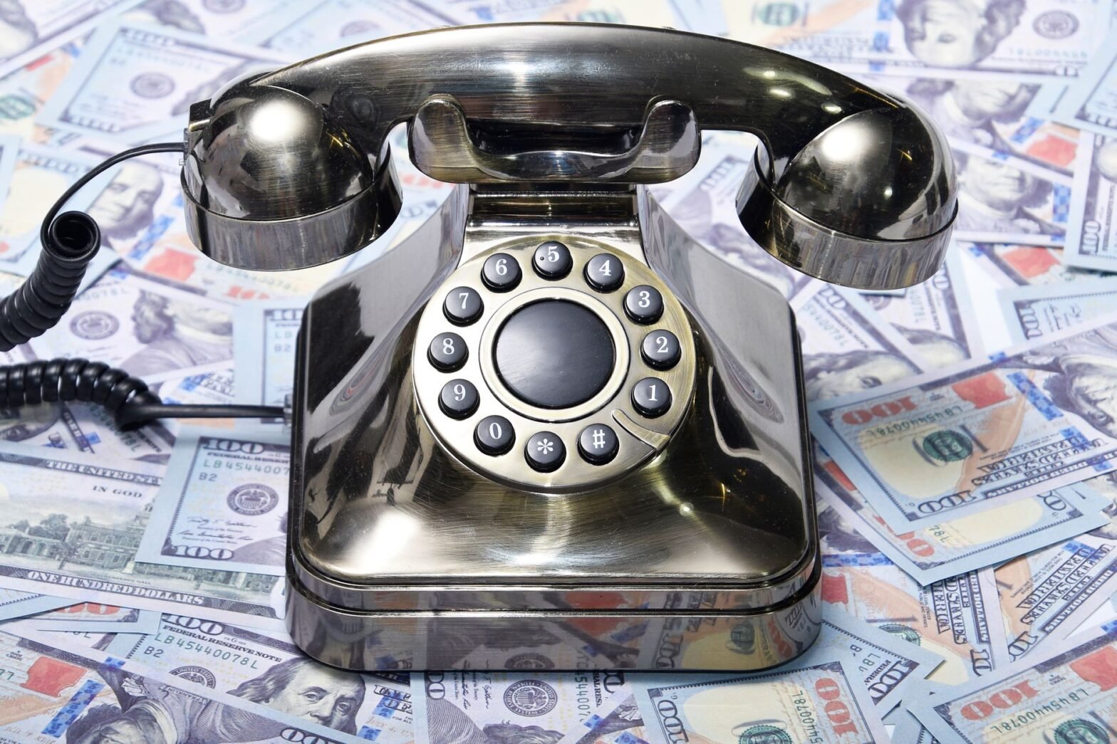 Covered Call With Put Protection Collar During Earnings Season - editorial photograph